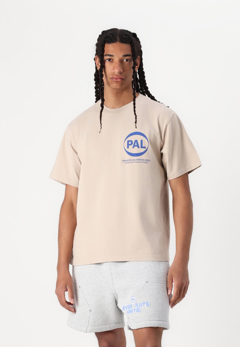 Pal Sporting Goods INTERNATIONAL PRE GAME UNISEX - Apdrukāts T-krekls - stone