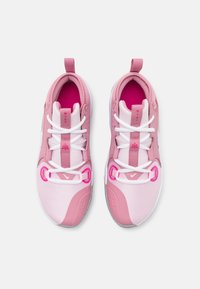 Nike Performance AIR ZOOM CROSSOVER 2 UNISEX - Basketballsko - pink