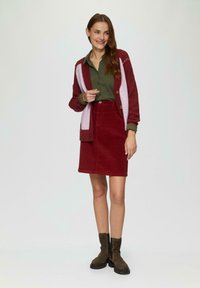 s.Oliver Overhemdblouse - olivgrün