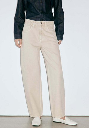 Mango, ADULT - Jean boyfriend - sand