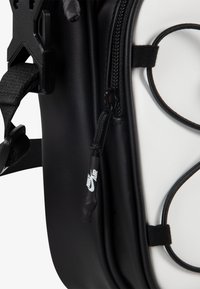 Jordan AJ FESTIVAL BAG  - Borsa a tracolla - black/white