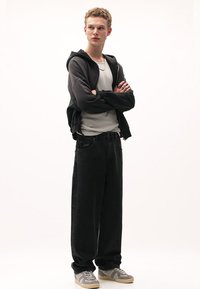 Thumbnail Image 2