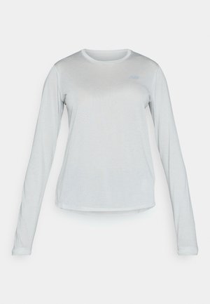 Pitkähihaisen, vaaleanharmaan verkopaidan pyöreä kaulus, jossa on hillitty tekstuurimalli ja pieni logo rinnassa.