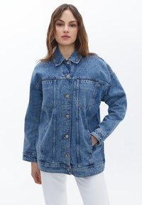 Chaqueta vaquera - rodeo blue denim