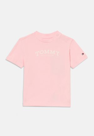 Tommy Hilfiger TEXTURED LOGO T-SHIRT - T-shirts med print - duchess pink