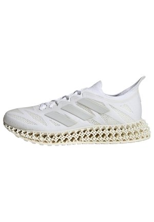 Weiße Sportschuhe mit einem atmungsaktiven Mesh-Obermaterial, drei strukturierten Streifen und einer markanten Mittelsohle im Gitterdesign.
