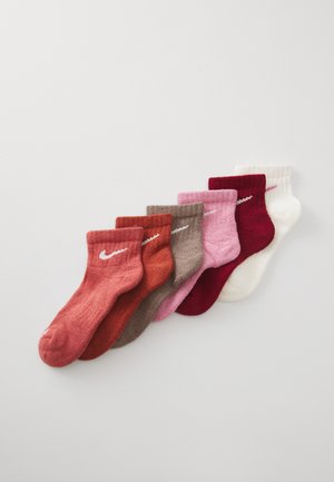 BASIC QUARTER UNISEX  6 PACK - Socks - elemental pink