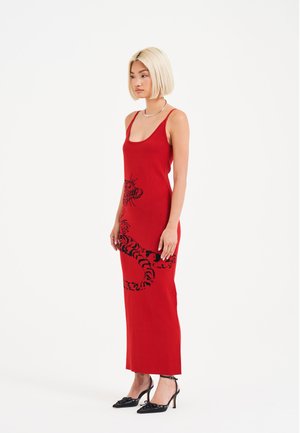 Shift dress - red