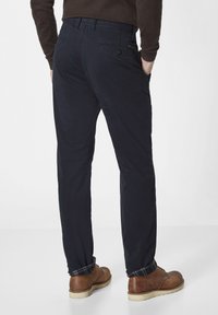 Redpoint ODESSA THERMO REGULAR FIT MIT WÄRMENDEN EIGENSCHAFTEN - Stoffhose - navy