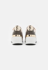 Marco Tozzi Tossud - cream