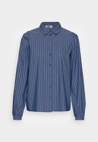 Camicia azzurra a maniche lunghe con strisce verticali bianche, abbottonata davanti, colletto a punta e dettagli di maniche arricciate. Il tessuto appare liscio.