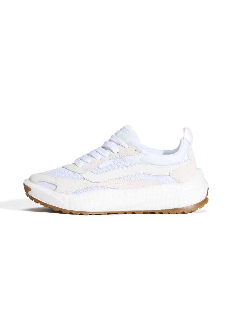 Vans ULTRARANGE NEO 20 white