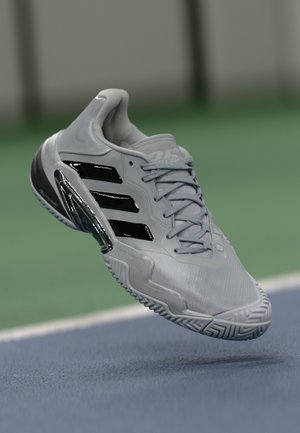 BARRICADE 13 SE - Teniški copati za različne podlage - silver metallic   silver metallic   dash grey