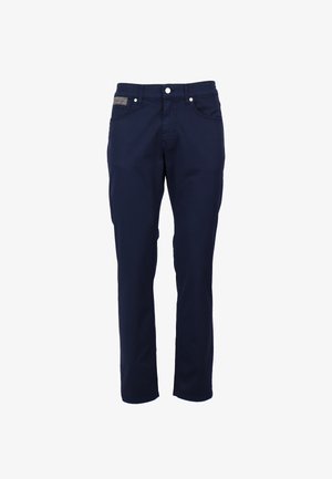 Marineblauwe, rechte broek met steekzakken aan de voorkant, riemlussen en een knoopsluiting.