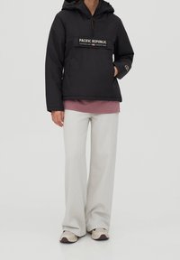 PULL&BEAR Vinterjakker - black