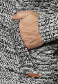 Pier One Kofta - black