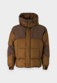 Braune Daunenjacke mit Kapuze, ausgestattet mit einer gesteppten Textur, kontrastierenden Einsätzen und elastischen Bündchen. Mit einem Reißverschluss vorne und einer Kordelzug.