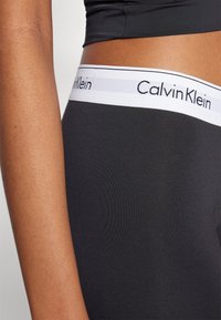 Calvin Klein Underwear BOXER BRIEF ICON - Gaćice - black