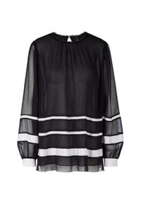 Blouse noire transparente avec des manches longues, un col froncé et des rayures horizontales blanches, dotée de détails avec des poignets et un ourlet élastiques.