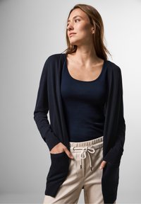 Cecil OFFENER  niebieski