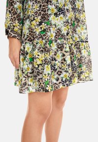 Marc Cain Freizeitkleid - granola