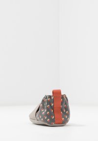 Robeez Scarpe neonato - camel/sabbia