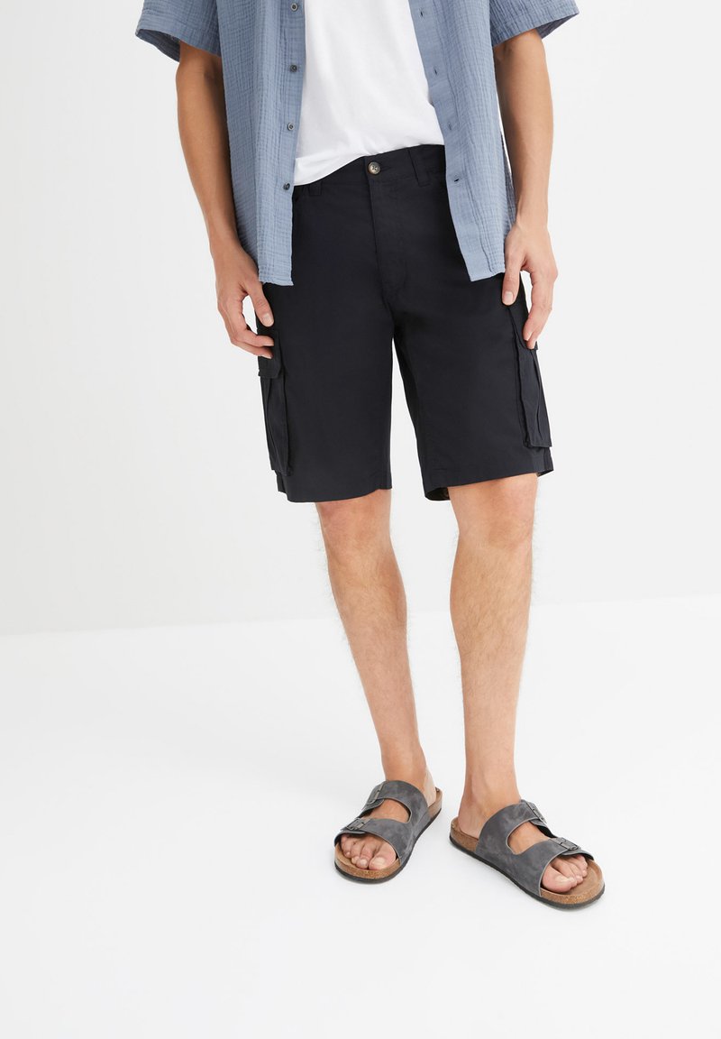 bonprix STRETCH BERMUDA REGULAR FIT - Short - black