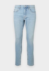 - Jeansy Slim Fit