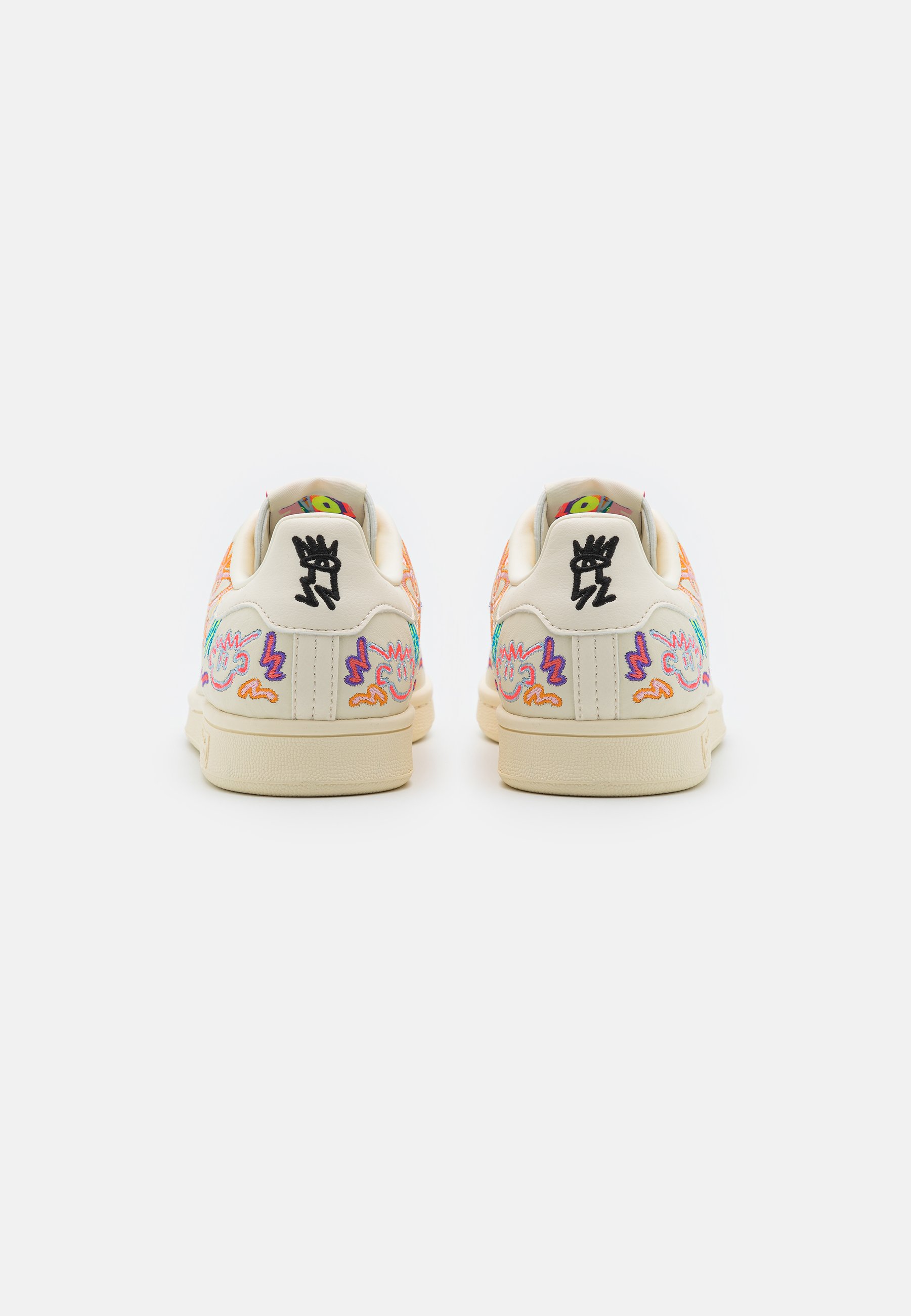 adidas Originals STAN SMITH PRIDE 