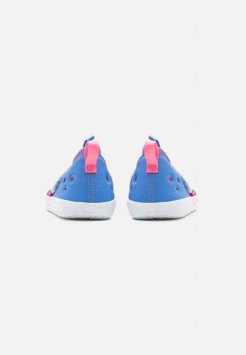 Nike SUNRAY PROTECT 4 UNISEX - Walking sandals - hydrogen blue/pink glow/blue crystal/white — photo 3