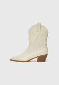 SUZANNE - Biker-/cowboynilkkurit - cream