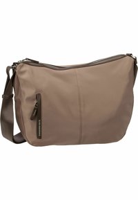 Borsa a spalla in nylon marrone con una texture liscia, chiusura con zip, tasca frontale e tracolla regolabile. Caratterizzata da un design minimalista con accenti sottili.