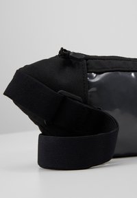 Nike Performance PACK - Marsupio - black/silver