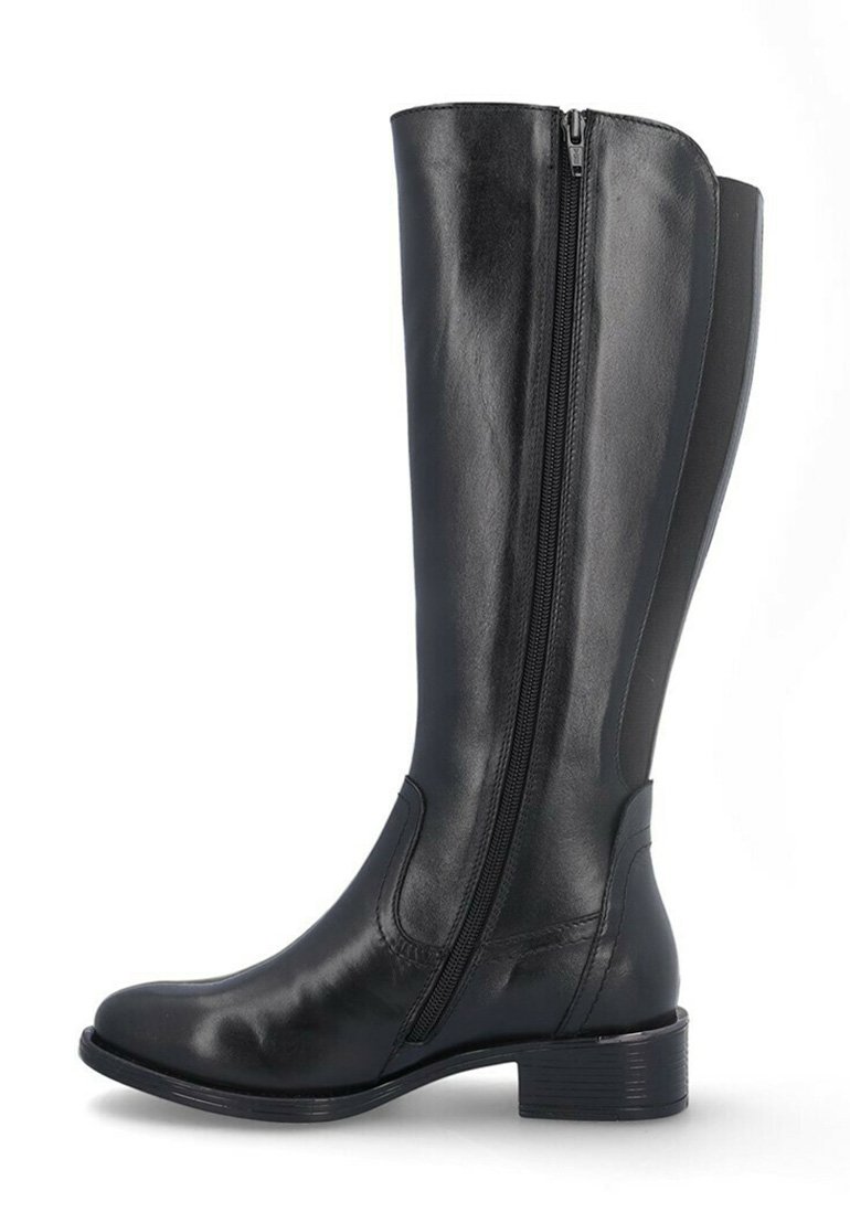 Bota de cuero negra hasta la rodilla con cremallera lateral, punta redondeada y tacón grueso. Presenta una textura suave y un diseño minimalista.