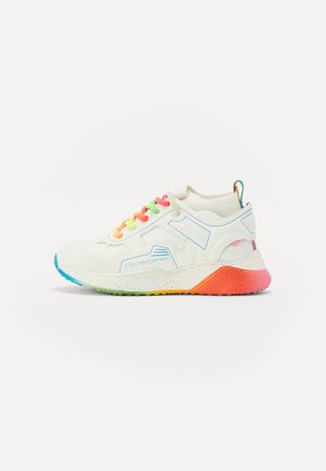Stella McCartney Kids Matalavartiset tennarit - white