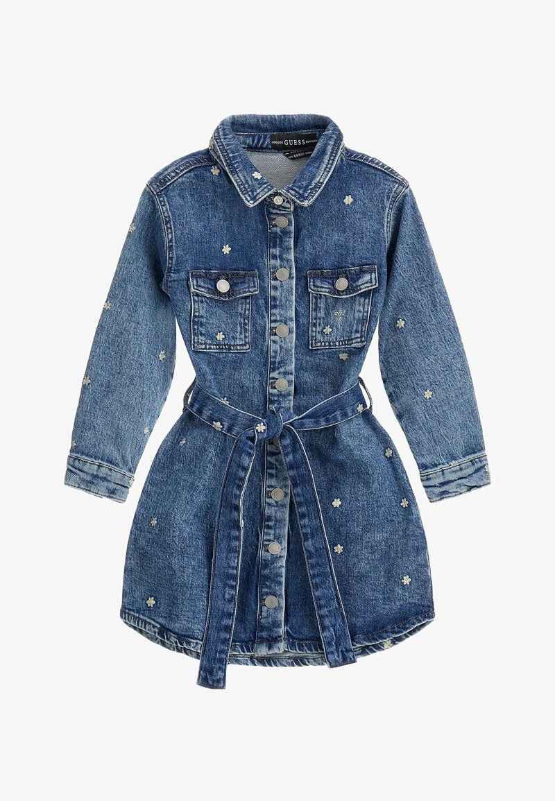 Sukienka dżinsowa z kołnierzykiem, długimi rękawami i paskiem w talii. Posiada hafty kwiatowe oraz zapięcie na guziki, w jasnoniebieskim do średnioniebieskiego odcieniu.