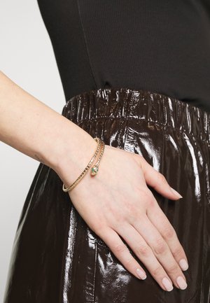 PCDIANE CUFF BRACELET - Bracelet - gold-coloured