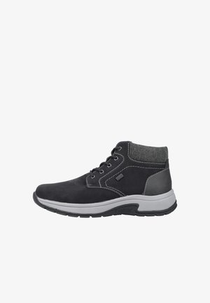 Bottines en cuir noir avec un col en textile gris, semelle en caoutchouc, cinq œillets et coutures contrastées. Design durable et décontracté.