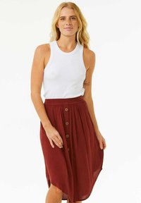 Unselected, plum