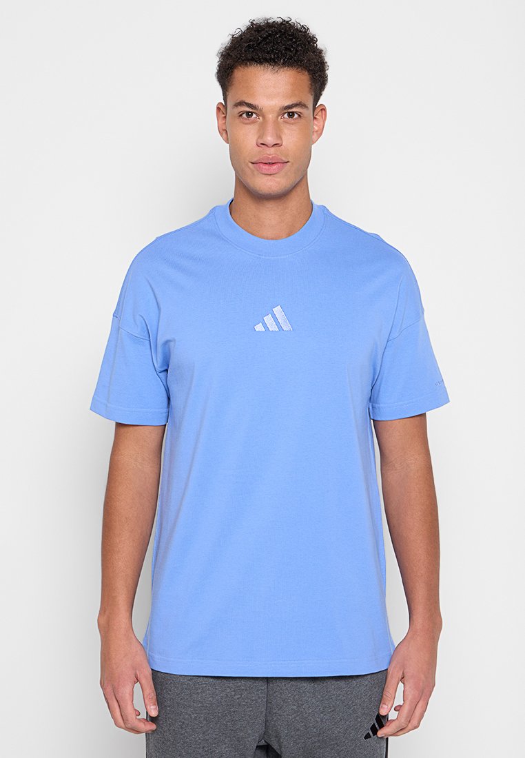 adidas Sportswear T-shirt basic blauw adidas Sportswear T-shirt basic blauw