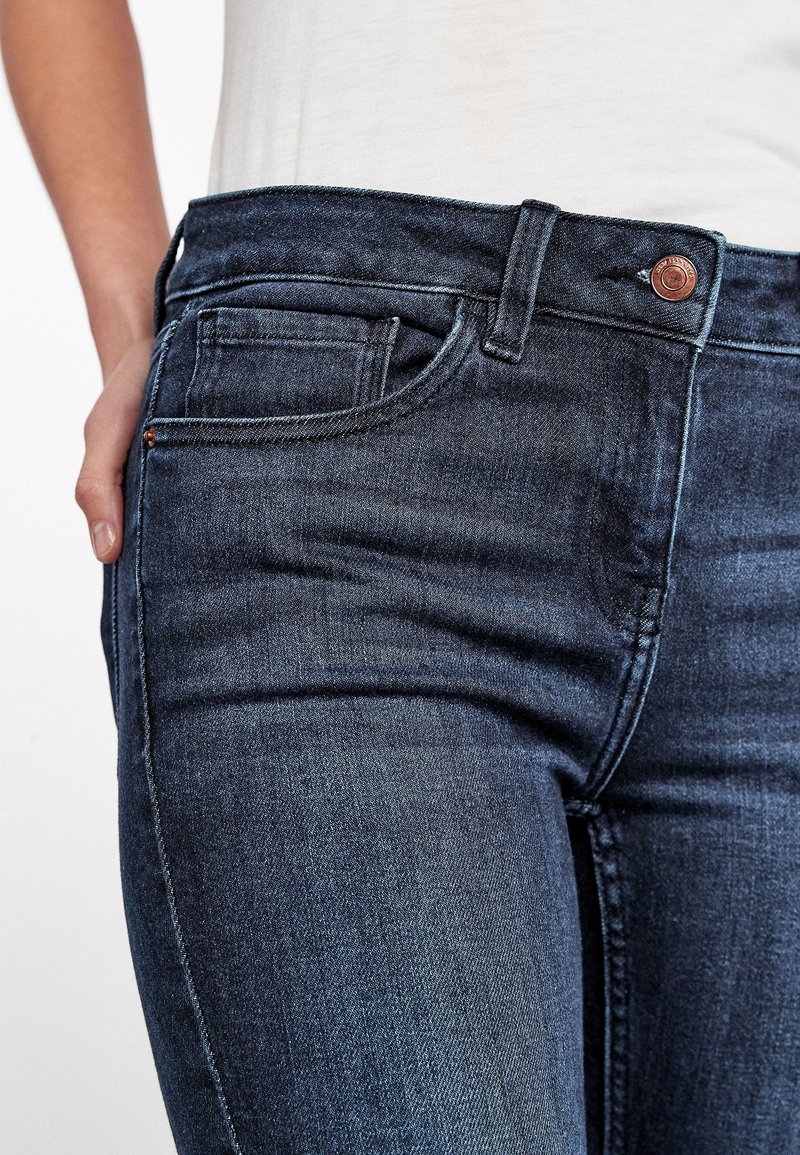 grot Op het randje bungeejumpen petite jeans zalando Concentratie