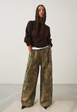 PARACHUTE - Pantalon classique - brown