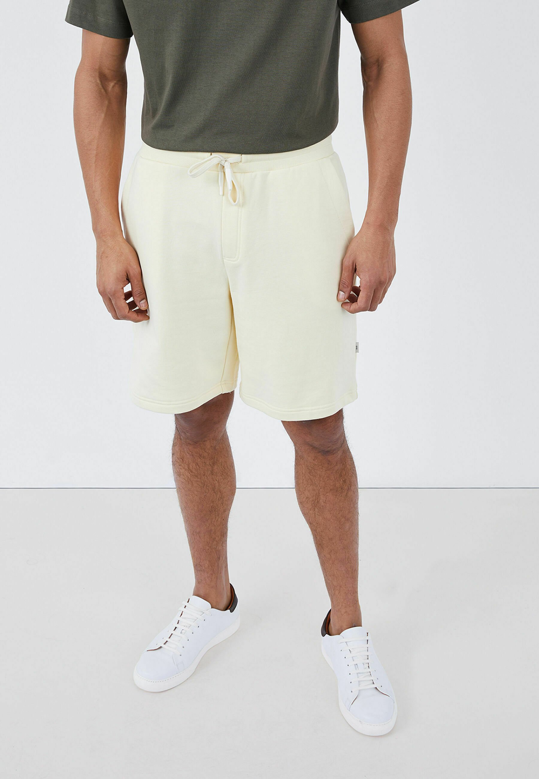 LIU JO BERMUDAS - Pantaloni sportivi - white/bianco - Zalando.it