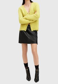 AllSaints Kofta - yellow