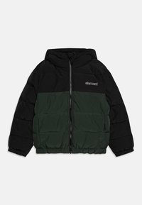 Επιλέχθηκε, deep forest