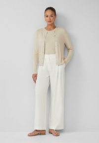 s.Oliver BLACK LABEL MIT GLITZER - Strickjacke - beige
