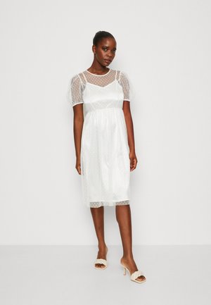Pieces PCBELLA DRESS - Kokteilinė suknelė / vakarėlių suknelė - bright white