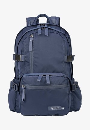 Zaino blu navy con molteplici scomparti con zip, spallacci regolabili e una robusta maniglia. Realizzato in tessuto resistente con una superficie liscia.