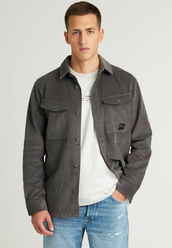 STRYKE CORD - Leichte Jacke