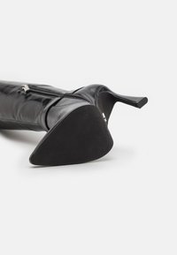 Steve Madden RIVARLY - Botas - black